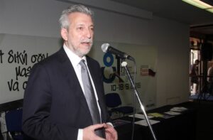 Στ. Κοντονής στη ThessNews: Τόπο στους νέους και άφθαρτους