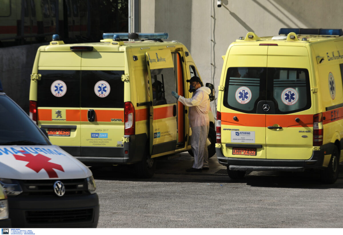 Θεσσαλονίκη: Στάσεις εργασίας στο ΕΚΑΒ – 5 ασθενοφόρα λιγότερα λόγω αναστολών