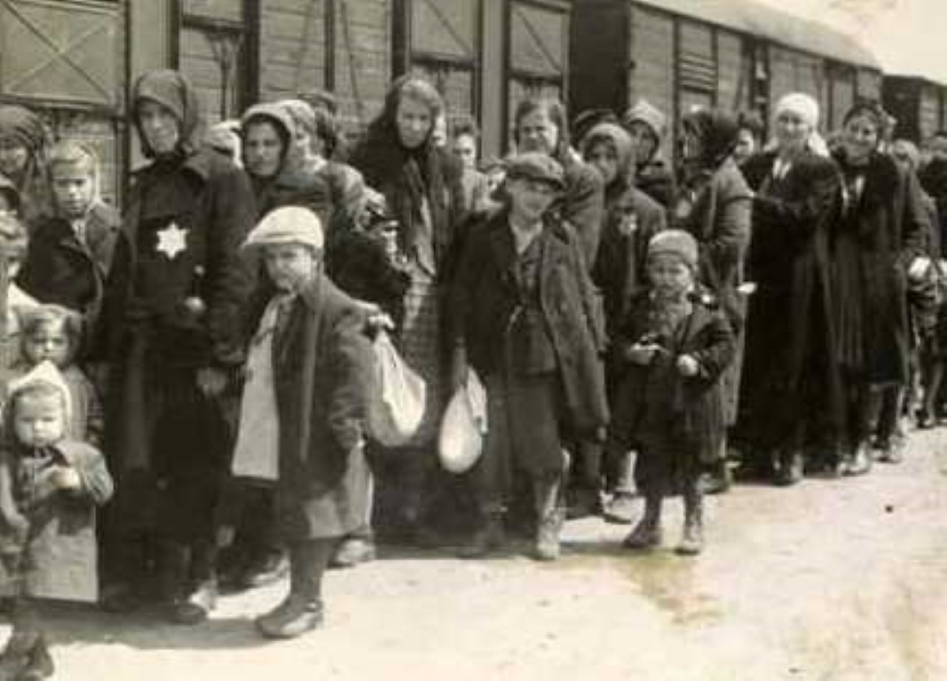 Η ιστορία πίσω από τα εβραϊκά έγγραφα που ζήτησε ο Μητσοτάκης από τον Πούτιν (audio)