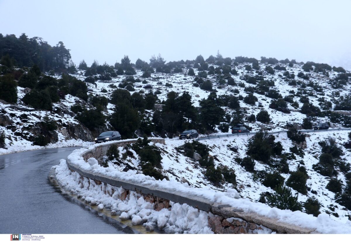 Χιονίζει στη δυτική Μακεδονία- Που είναι κλειστά τα σχολεία