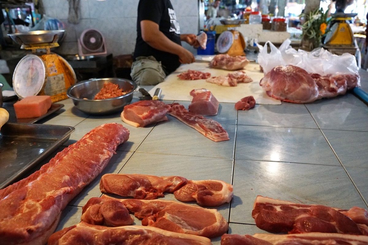 Θα πουμε το κρέας… κρεατάκι- Το θέμα δεν είναι πόσο κάνει αλλά αν υπάρχει (Audio)