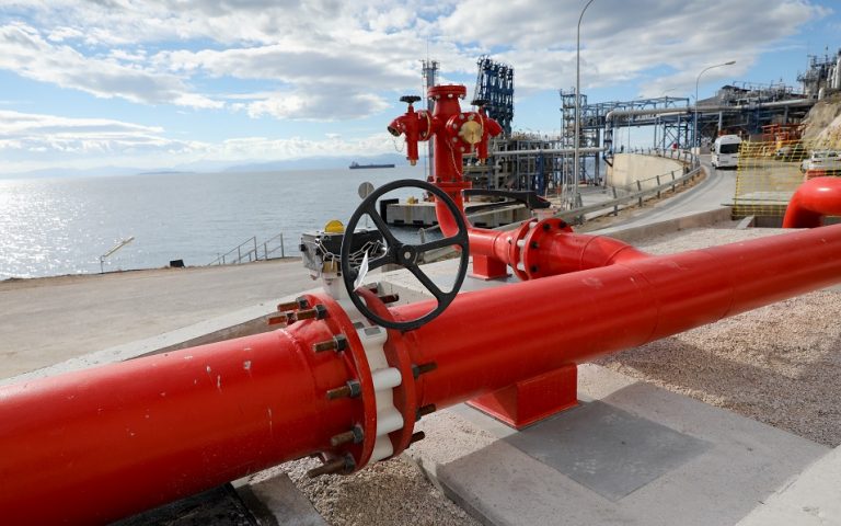 Κομισιόν: Στόχος να απεξαρτηθούμε από το ρωσικό αέριο το συντομότερο δυνατό