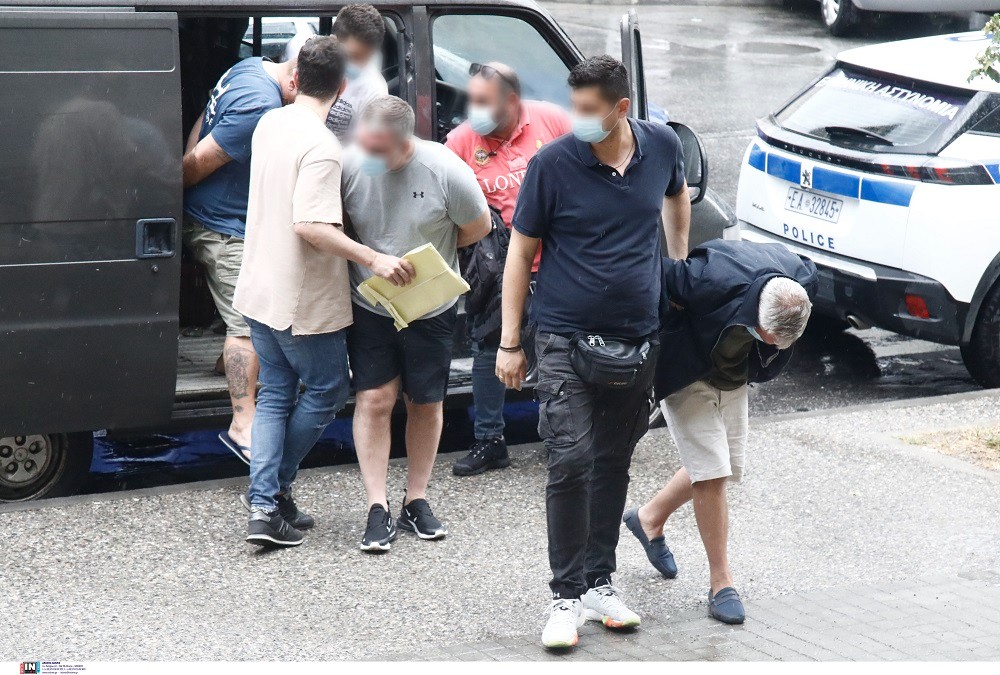 Θεσσαλονίκη: Στα δικαστήρια οι 4 συλληφθέντες για το διεθνές κύκλωμα κοκαΐνης