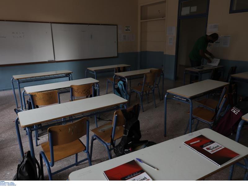 14χρονος πίσω από φάρσα για βόμβα σε σχολείο της Θέρμης