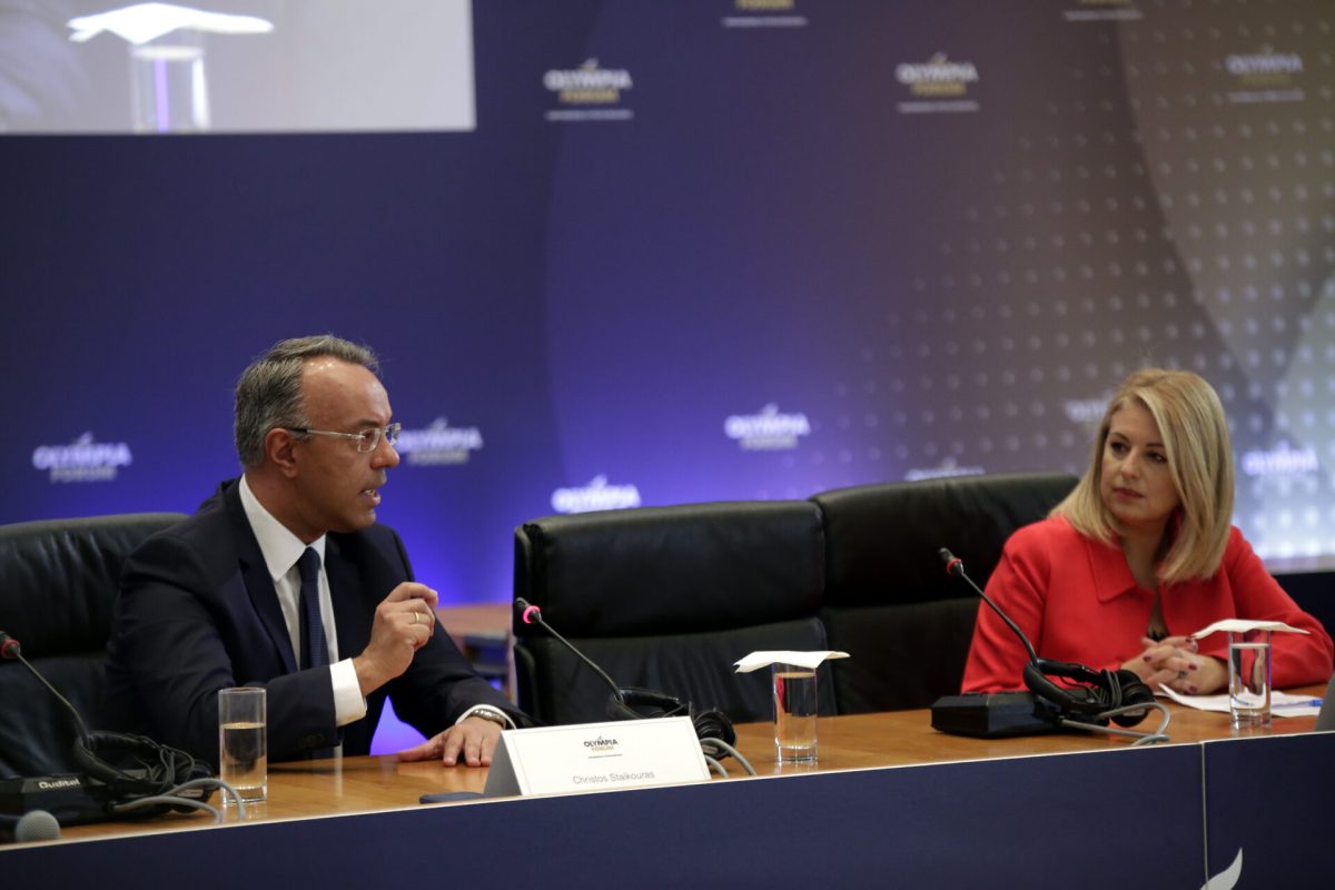 “Το κράτος να είναι κοντά στην κοινωνία αν χρειαστεί, για όσο χρειαστεί”- Χρ. Σταϊκούρας
