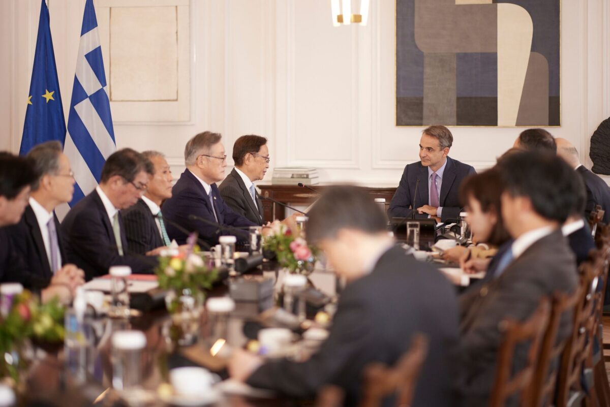 Ενίσχυση των οικονομικών δεσμών Ελλάδας – Ιαπωνίας στη συνάντηση του πρωθυπουργού με επιχειρηματίες
