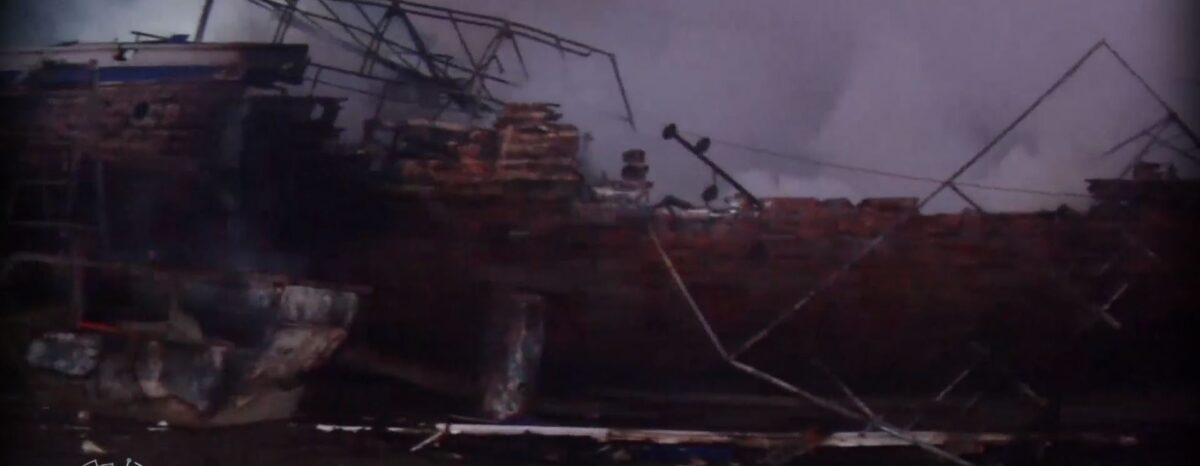 Κάηκε ο Κωνσταντής, το πλοίο που έκανε το δρομολόγιο Θεσσαλονίκη – Περαία (Video)