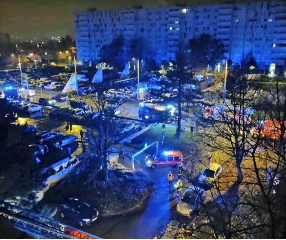 Γαλλία: 10 νεκροί από φωτιά σε πολυκατοικία, πέντε παιδιά ανάμεσά τους (VIDEO)
