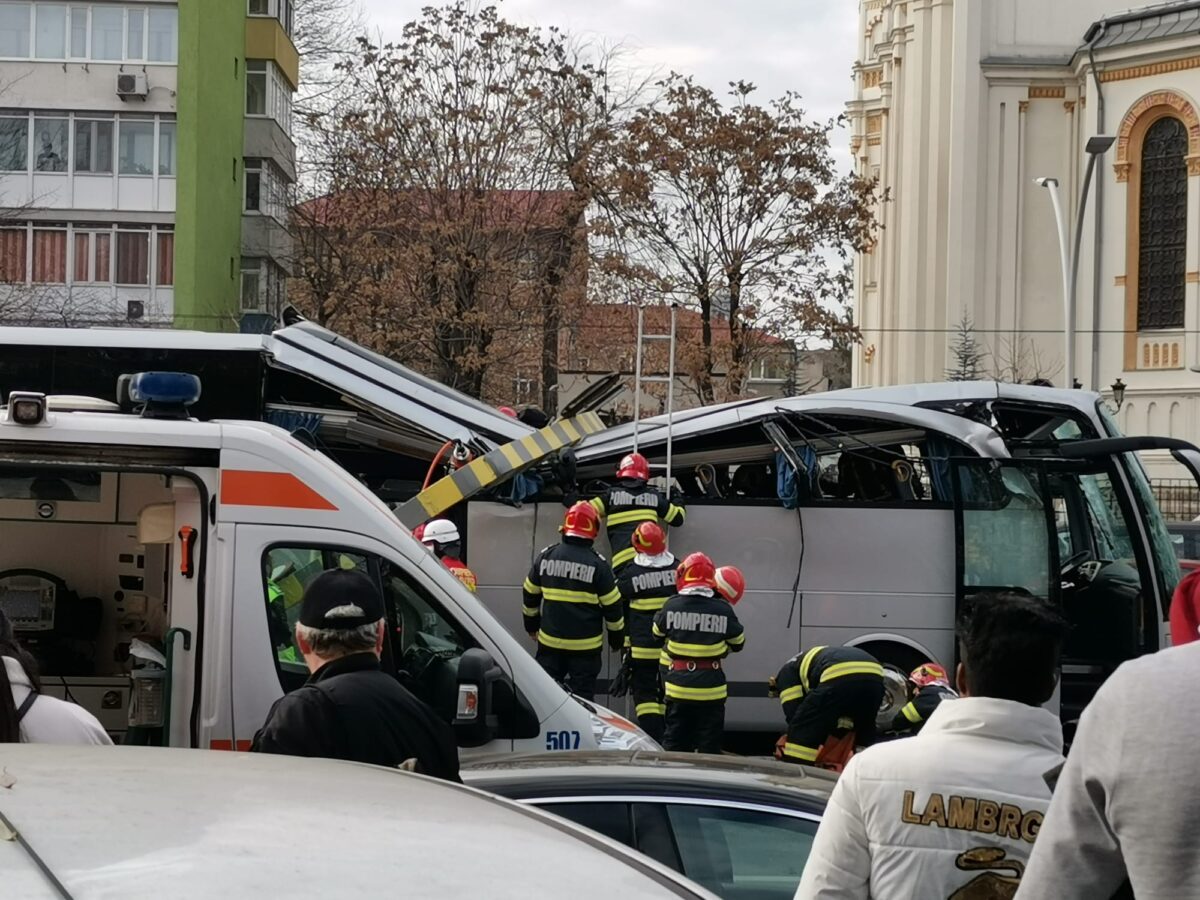 Τροχαίο με λεωφορείο με 47 Έλληνες – Ένας νεκρός, 22 τραυματίες