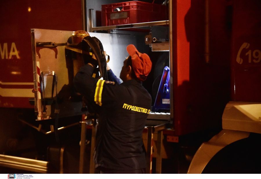 Φωτιά σε γνωστό μεζεδοπωλείο της Τούμπας
