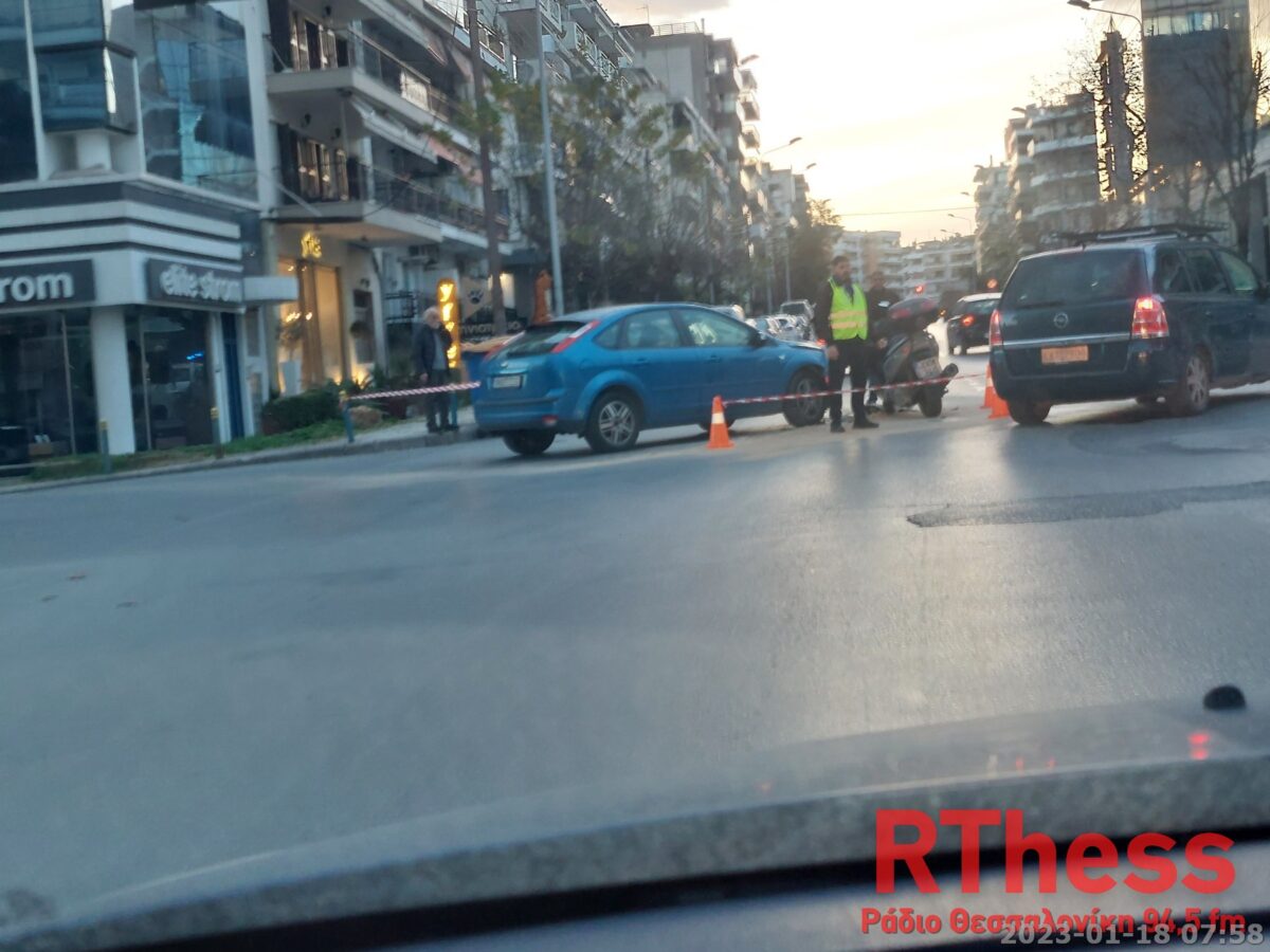 Ατύχημα στην Ανδριανουπόλεως- Αποκλεισμένο σημείο το δρόμου