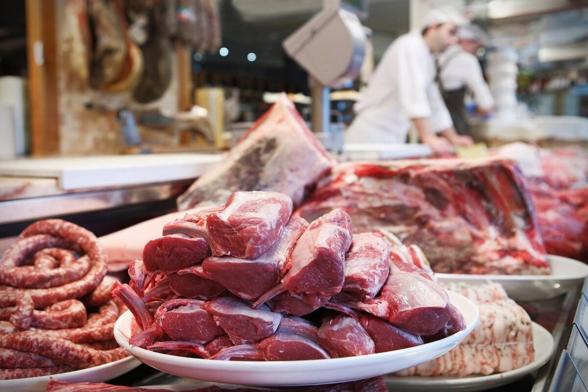 “Εξαφανίζεται” η παραγωγή του εγχώριου κρέατος (Audio)