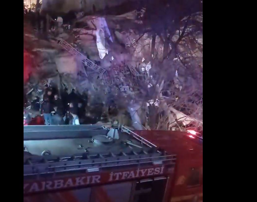Φονικός σεισμός στην κεντρική Τουρκία (Videos)