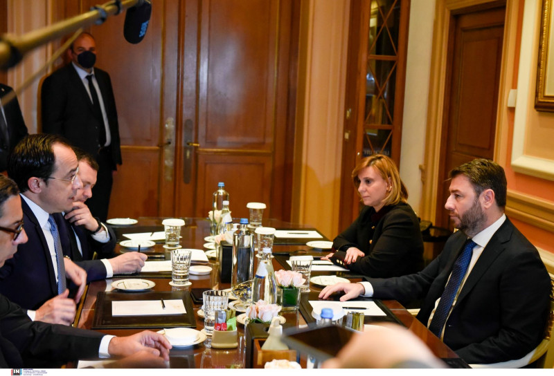 Ανδρουλάκης – Χριστοδουλίδης: Η E.E. πρέπει να παίξει στρατηγικό ρόλο στις διαπραγματεύσεις