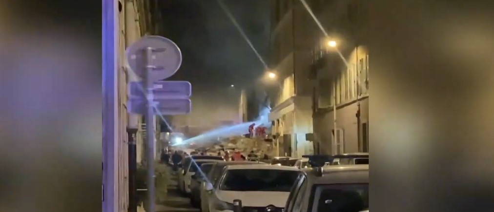 Γαλλία: Κατέρρευσε πολυκατοικία στη Μασσαλία (Video)
