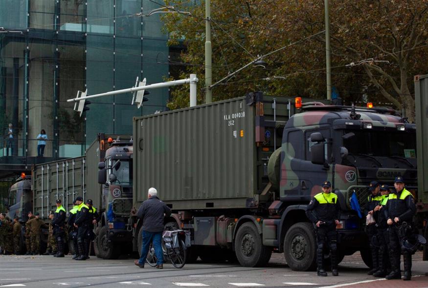 Συναγερμός στη Χάγη: Εκκενώθηκε το Κοινοβούλιο μετά από απειλή για βόμβα