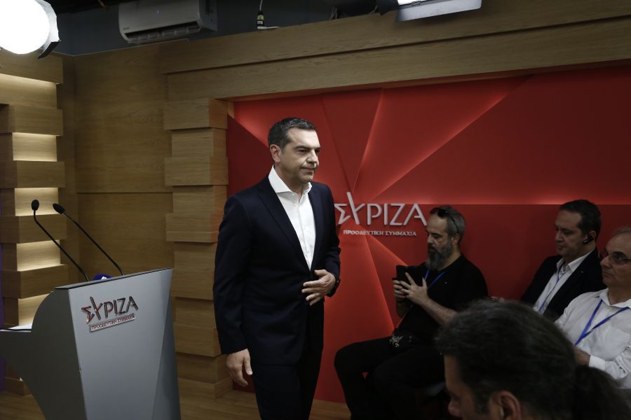 Ανοίγει τα χαρτιά του ο Α. Τσίπρας μετά την εκλογική ήττα