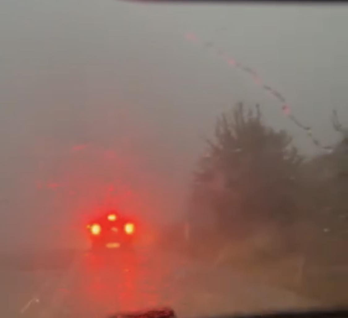 Ισχυροί άνεμοι και καταιγίδα στα Κερδύλια  – Σταμάτησαν αυτοκίνητα στο δρόμο (ΦΩΤΟ – ΒΙΝΤΕΟ)