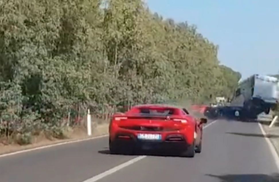 Θανατηφόρο τροχαίο με Ferrari και Lamborghini (VIDEO)