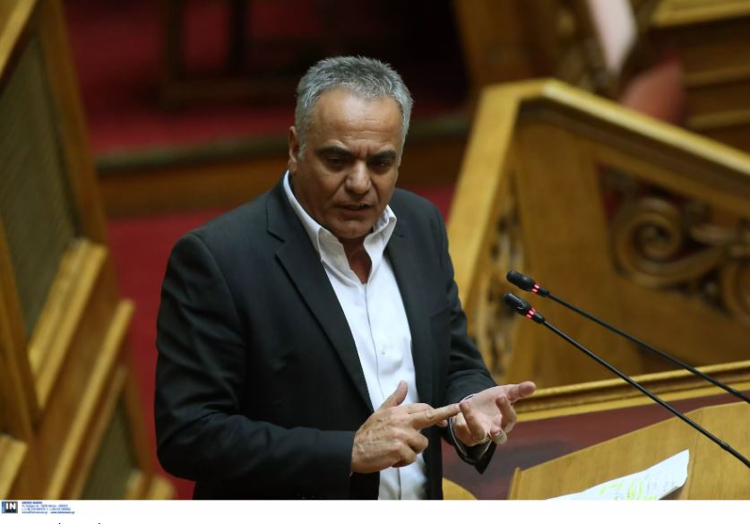 Γελοιοποιεί τον ΣΥΡΙΖΑ- Π. Σκουρλέτης μετά τη διαγραφή από τον ΣΥΡΙΖΑ
