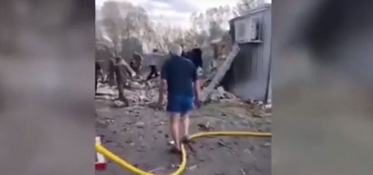 Ουκρανία: 51 νεκροί και 6 τραυματίες από το ρωσικό πλήγμα στο καφενείο του χωριού Χρόζα (Video)