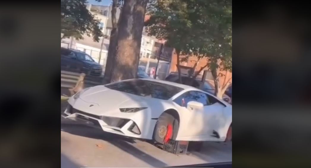  Έκλεψαν ζαντολάστιχα από μία Lamborghini (VIDEO)