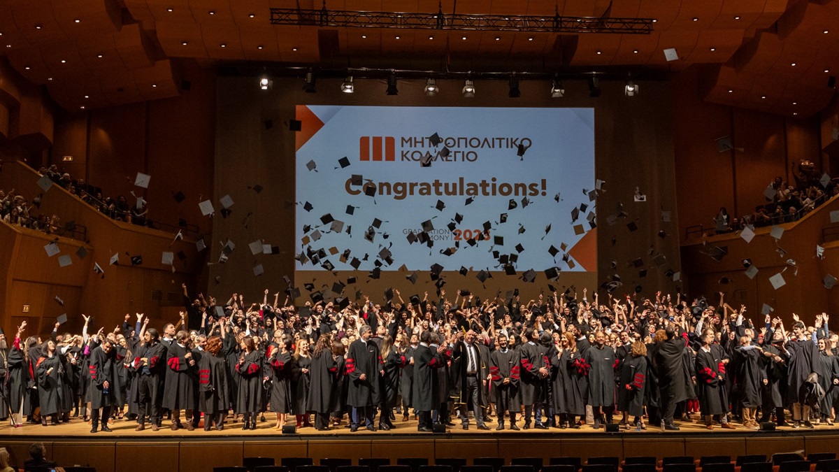 Μητροπολιτικό Κολλέγιο | Μεγαλοπρεπείς Τελετές Αποφοίτησης