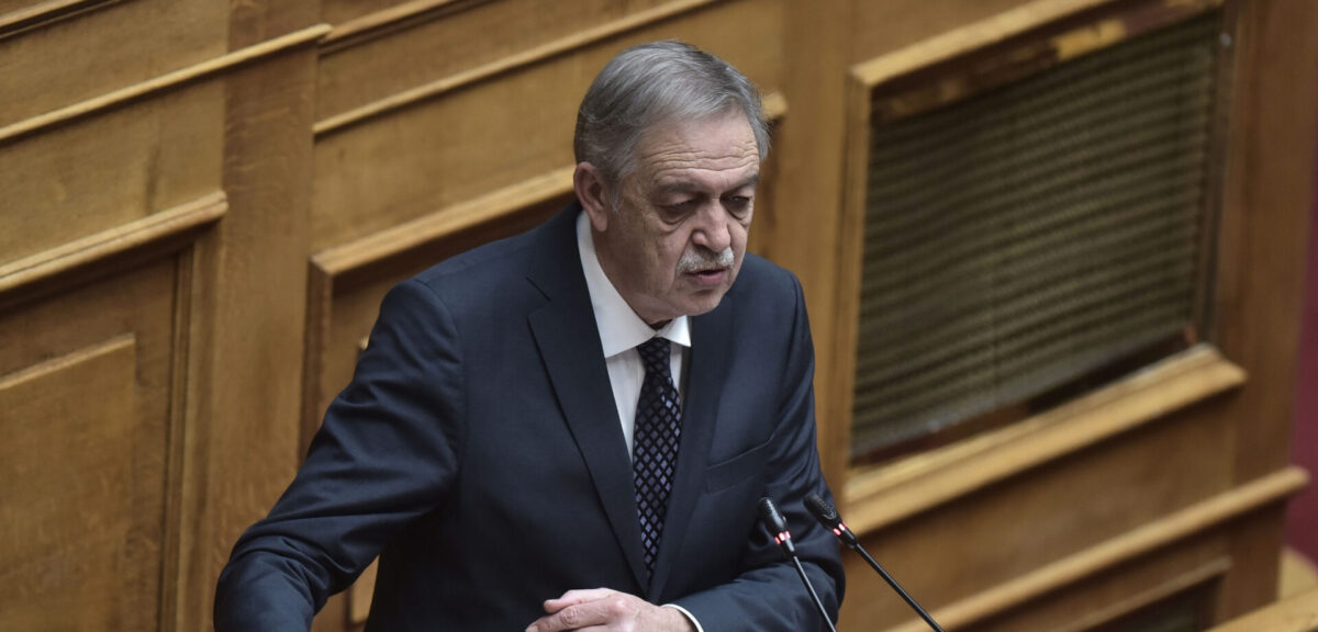 Πάρις Κουκουλόπουλος: «Η κυβέρνηση τίναξε στον αέρα τη συναίνεση» (Podcast)