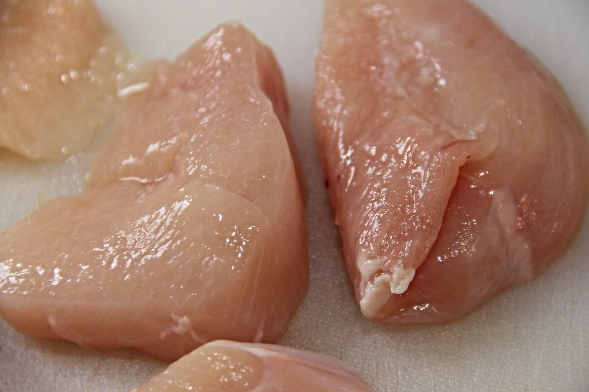 Προσοχή! Εντοπίστηκε σαλμονέλα σε συσκευασμένο κοτόπουλο (Photo)