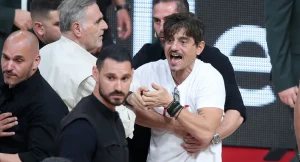 Ο Δημήτρης Γιαννακόπουλος